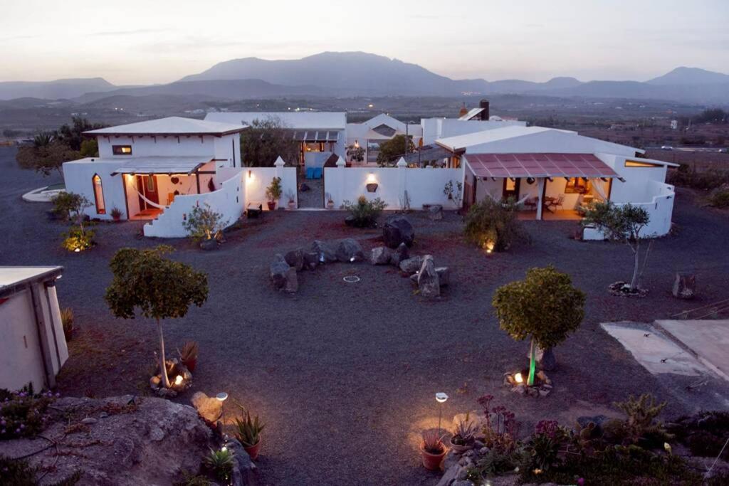 Romantica Fuego - Eco Retreat Finca Artis Tirma Tarajalejo Exterior foto