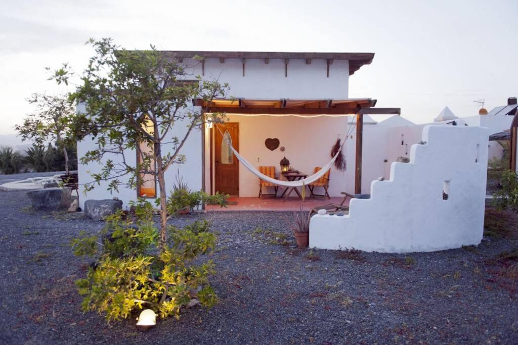 Romantica Fuego - Eco Retreat Finca Artis Tirma Tarajalejo Exterior foto